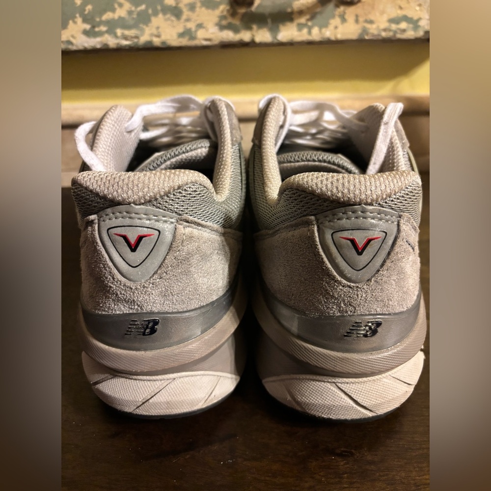 New Balance Men's Gray and White Sneakers - Picture 5 of 6